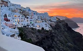 Elias Cave House 270O Caldera View Oia